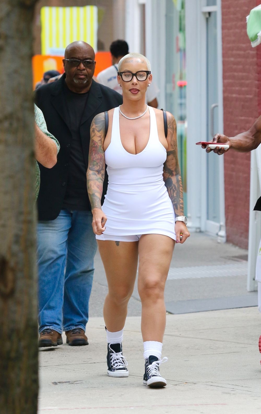 Amber Rose boobs