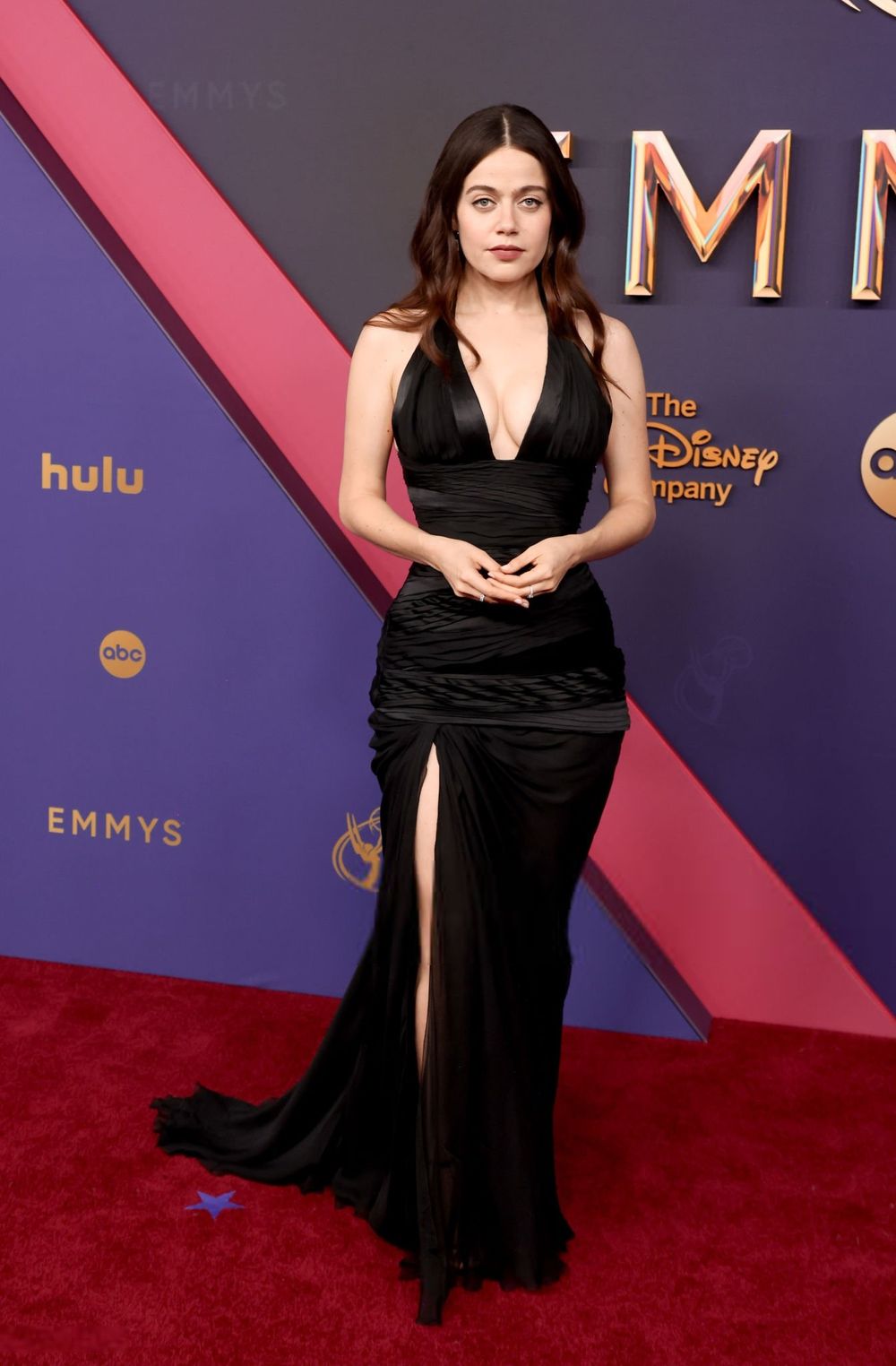 Molly Gordon boobs