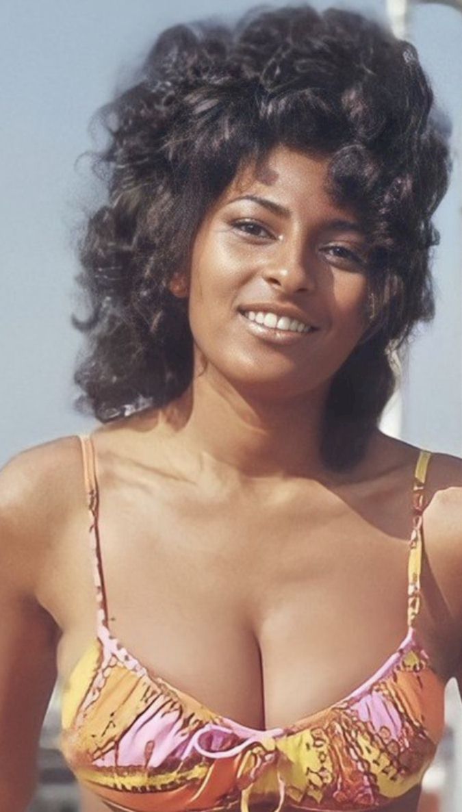 Boob Legend Pam Grier at 19-Years Old! - Boobie Blog - Big Tits Every Day