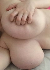 SinfullyHypnotised shows off her curvy body with massive tits