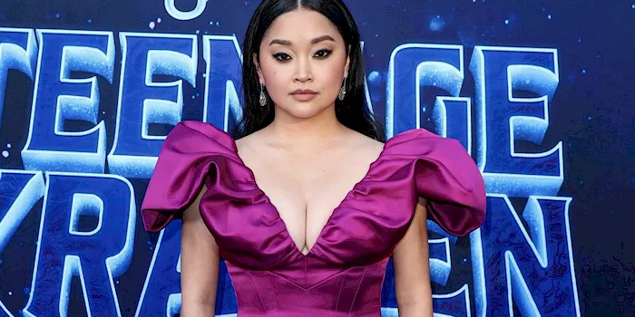 Lana Condor and her big tit cleavage