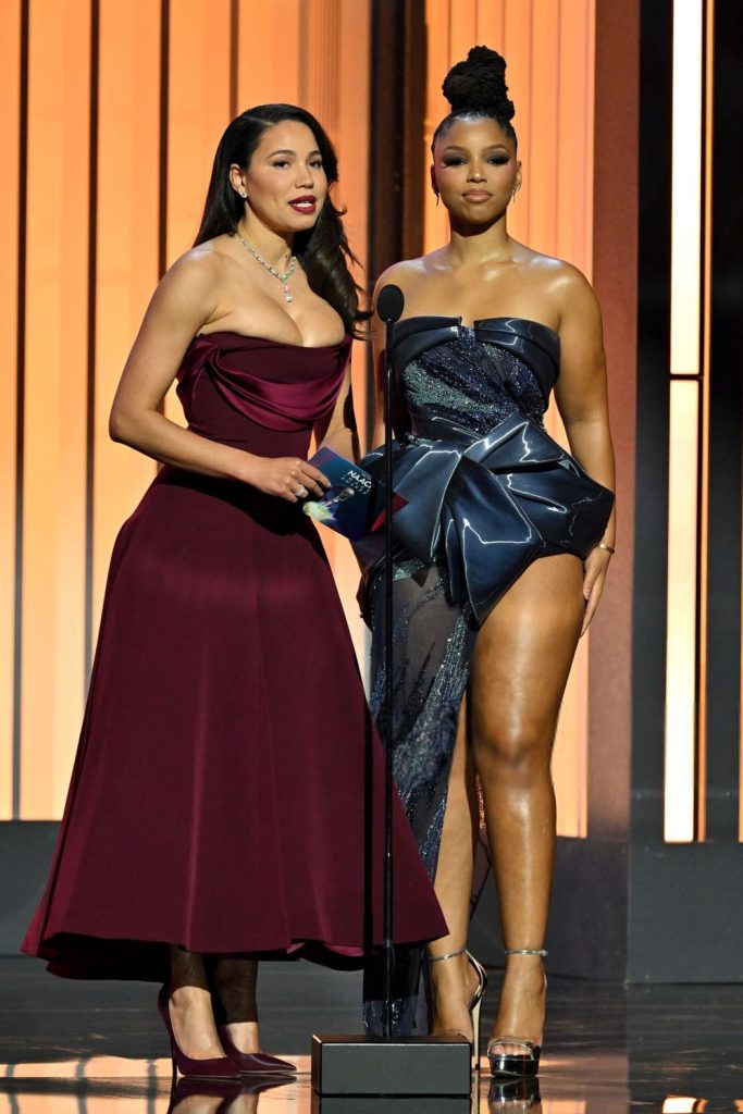 Jurnee Smollett big boobs on stage at awards show