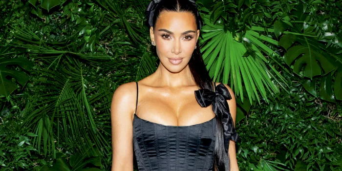 Kim Kardashian - CHANEL And Charles Finch Annual Pre-Oscar Dinner